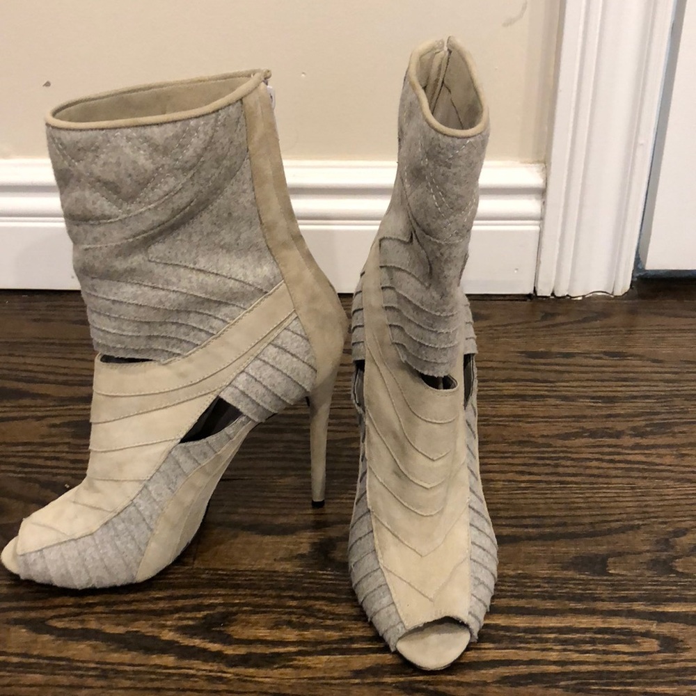 J.Mendel Grey PeepToe Booties Sz 40/41